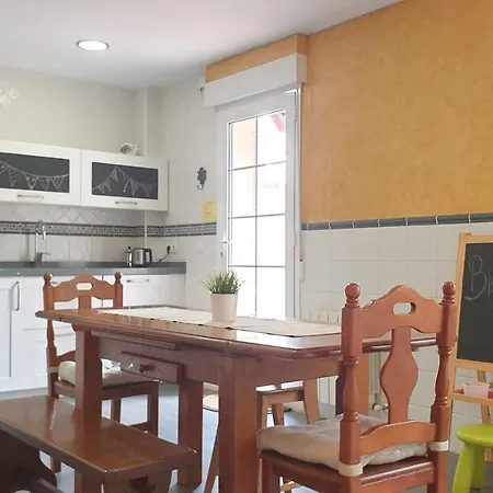 Apartamento Familiar Con Gran Patio Privado - 300M Guggenheim شقة