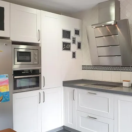 Apartamento Familiar Con Gran Patio Privado - 300M Guggenheim Διαμέρισμα
